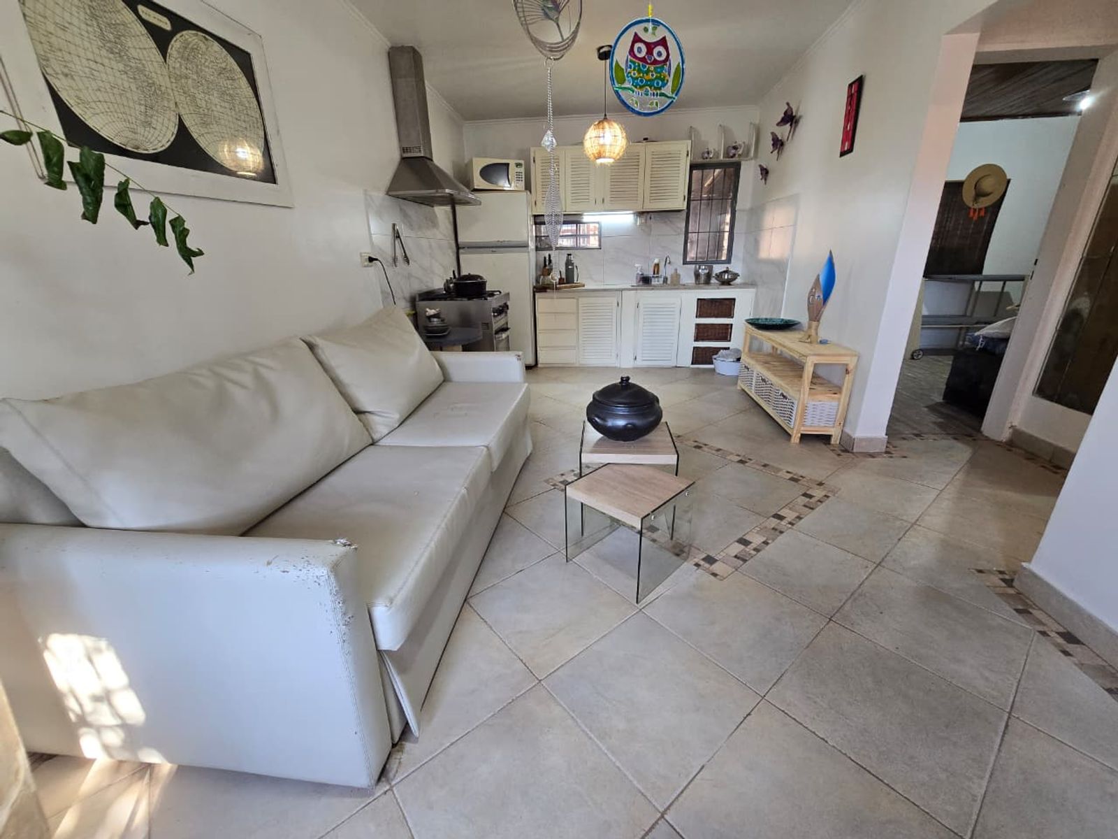 VENTA DE CASA 4 AMBIENTES EN MONTE GRANDE - EN ESQUINA - 1