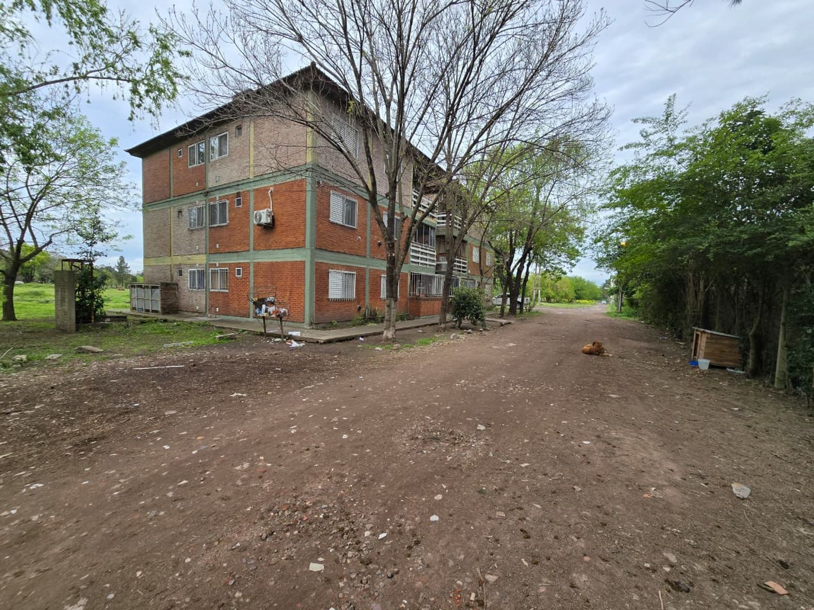VENTA DE DEPARTAMENTO 3 AMBIENTES EN COMPLEJO DOCENLOM III - EL JAGÜEL — foto 2