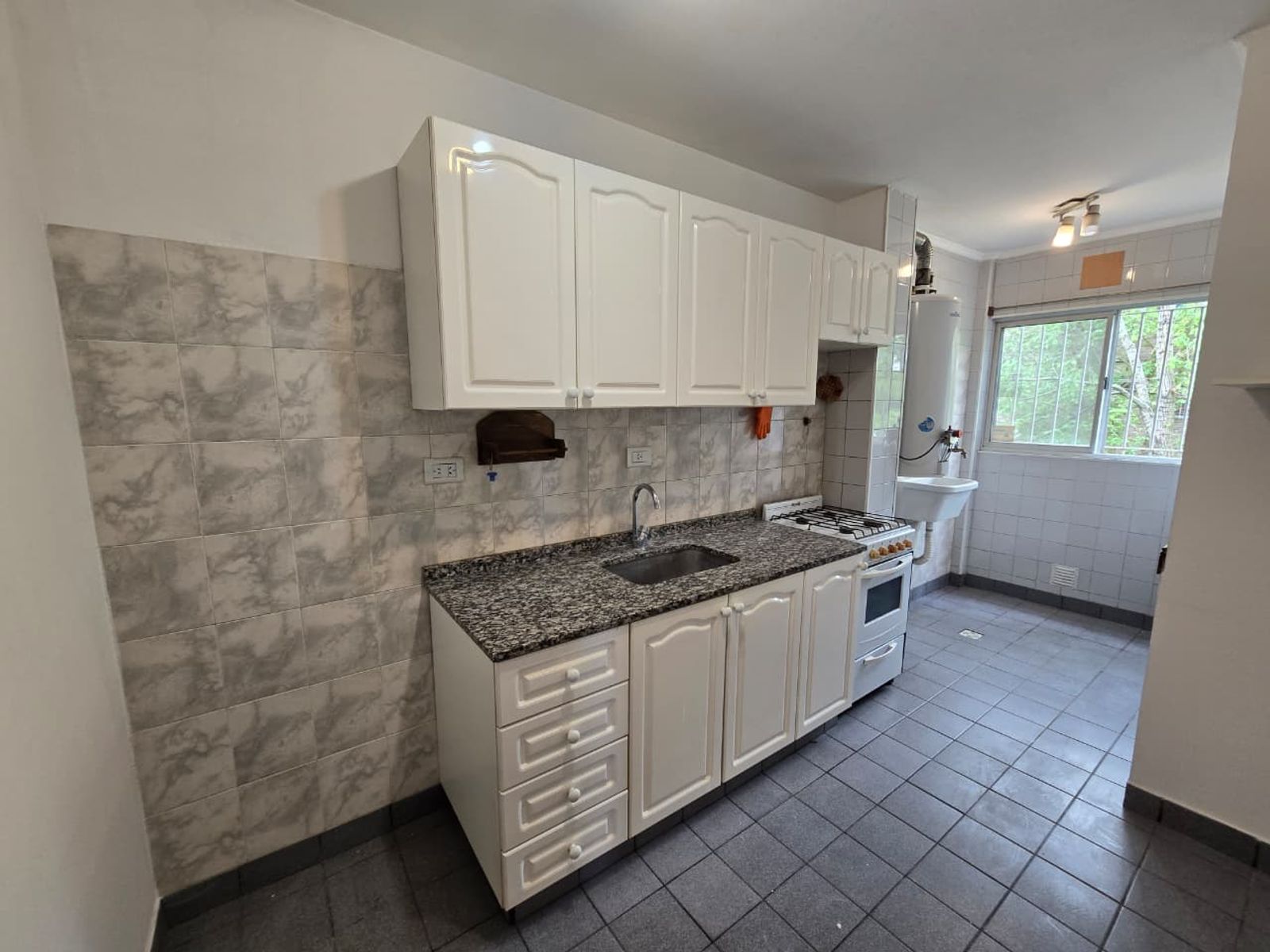 VENTA DE DEPARTAMENTO 3 AMBIENTES EN COMPLEJO DOCENLOM III - EL JAGÜEL — foto 9