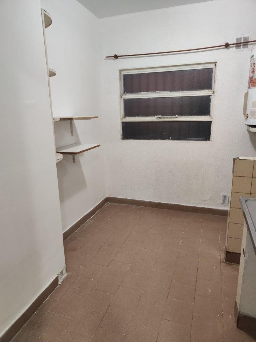 VENTA DE EXCELENTE DEPARTAMENTO 3 AMBIENTES EN PLANTA BAJA - BARRIO COCA COLA - MONTE GRANDE — foto 5