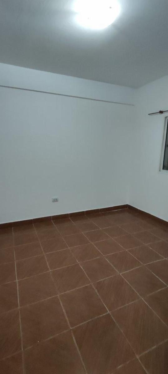 VENTA DE EXCELENTE DEPARTAMENTO 3 AMBIENTES EN PLANTA BAJA - BARRIO COCA COLA - MONTE GRANDE — foto 11