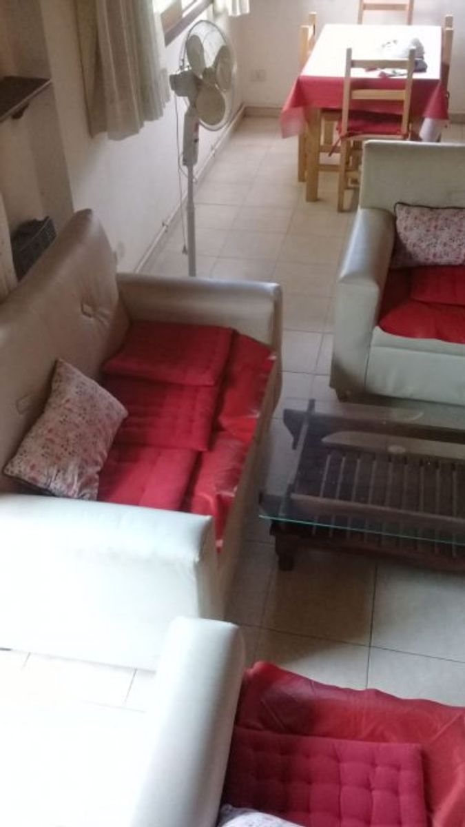 VENTA DE DEPARTAMENTO 3 AMBIENTES EN PLENO CENTRO DE PINAMAR