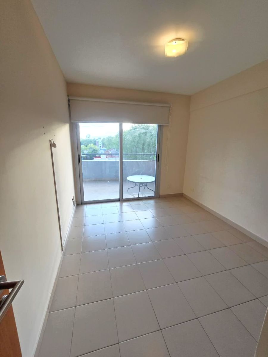 ALQUILER DE DEPARTAMENTO 2 AMBIENTES EN PLENO CENTRO DE MONTE GRANDE — foto 6
