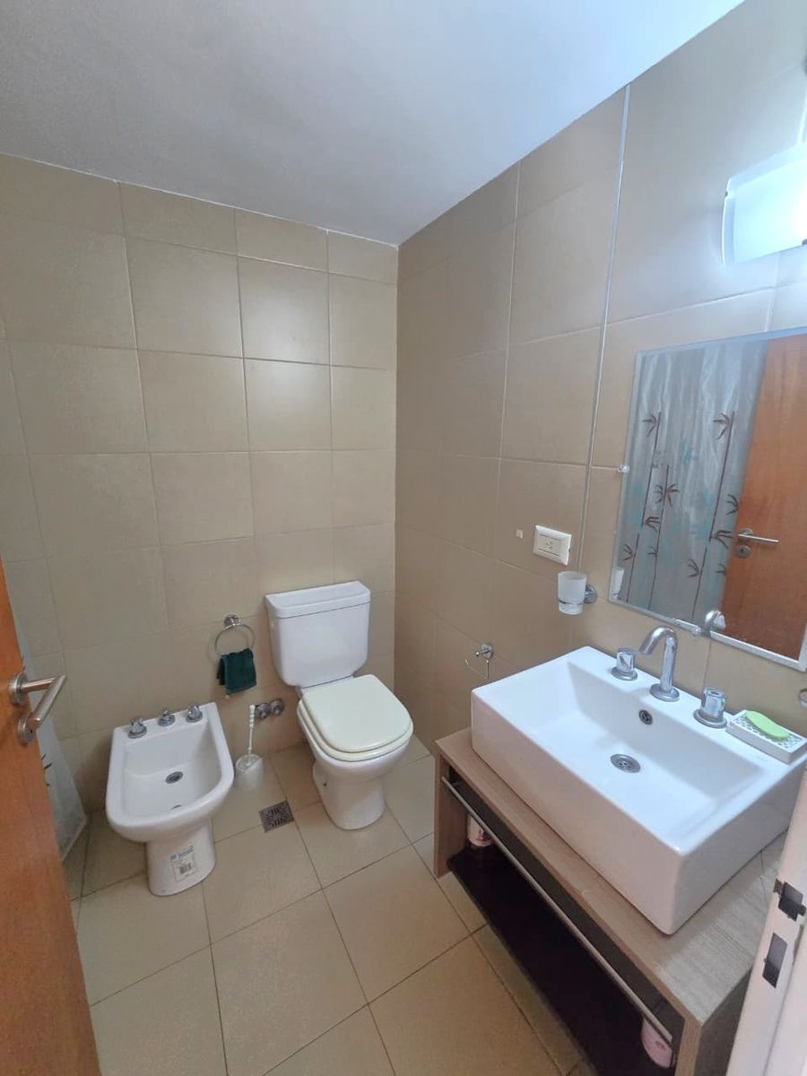 ALQUILER DE DEPARTAMENTO 2 AMBIENTES EN PLENO CENTRO DE MONTE GRANDE — foto 10