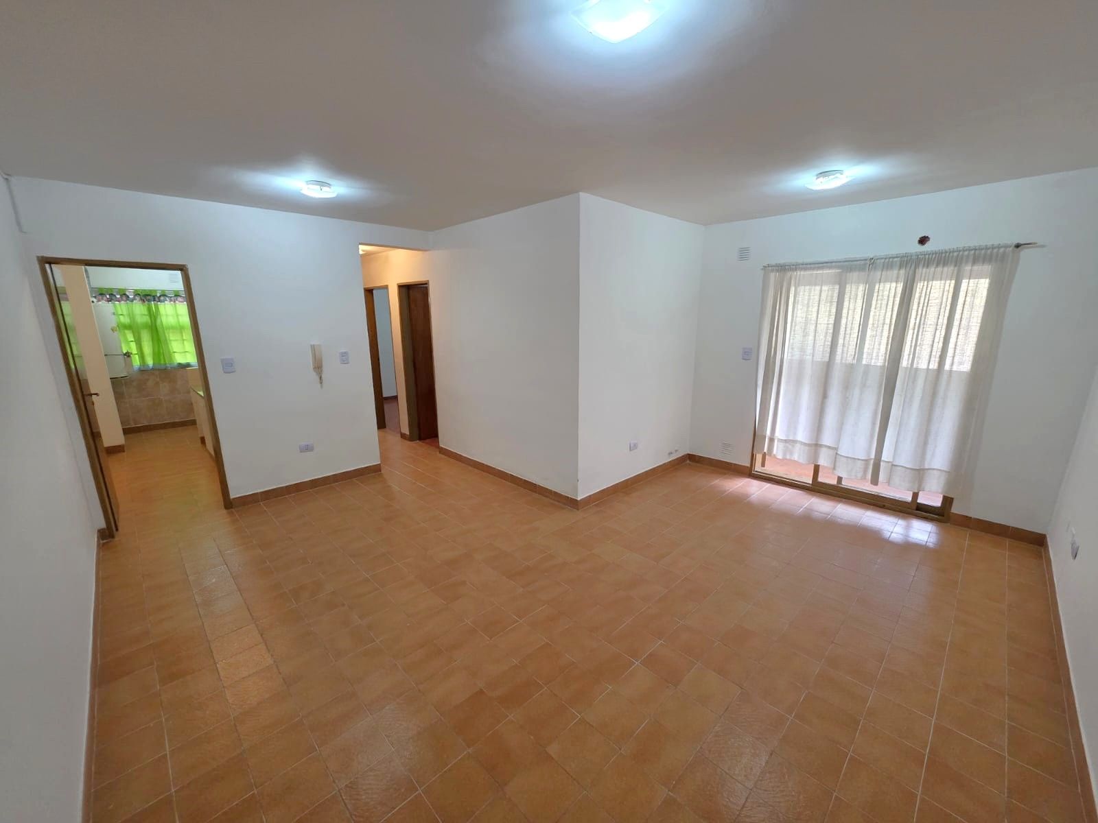 ALQUILER DE DEPARTAMENTO 3 AMBIENTES EN BARRIO COCA COLA - PLANTA BAJA - MONTE GRANDE - 1