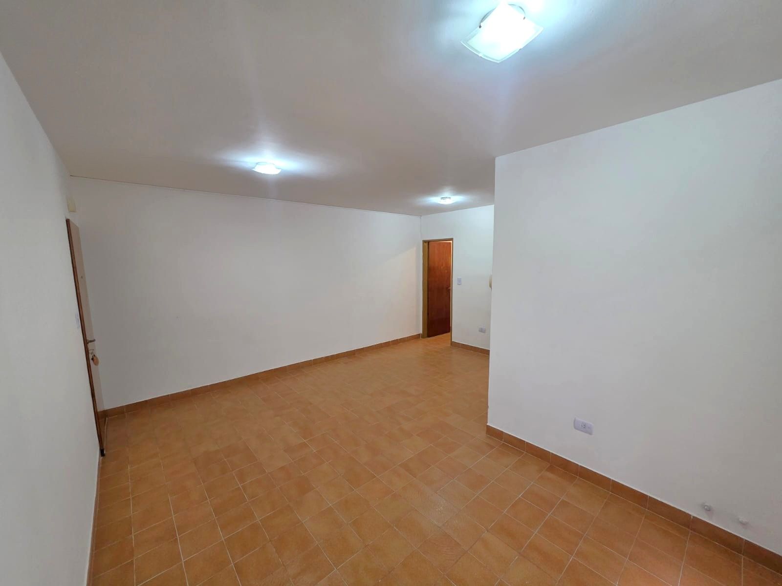 ALQUILER DE DEPARTAMENTO 3 AMBIENTES EN BARRIO COCA COLA - PLANTA BAJA - MONTE GRANDE — foto 3