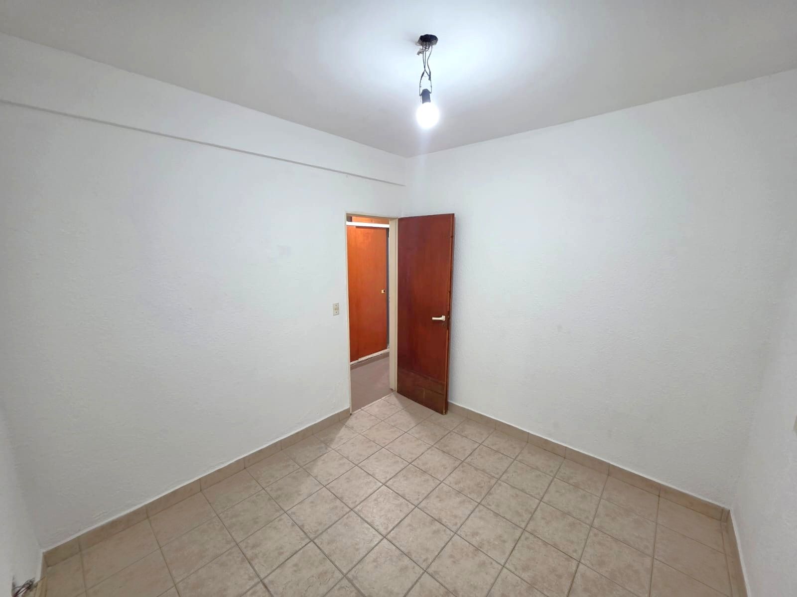ALQUILER DE DEPARTAMENTO 3 AMBIENTES EN PLANTA BAJA - BARRIO COCA COLA - MONTE GRANDE — foto 5
