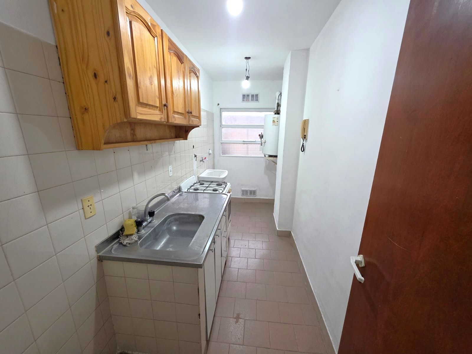 ALQUILER DE DEPARTAMENTO 3 AMBIENTES EN PLANTA BAJA - BARRIO COCA COLA - MONTE GRANDE — foto 9