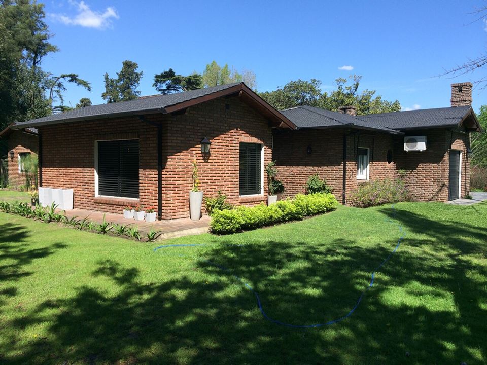 CHALET EN COUNTRY ITUZAINGO-COD CE 08