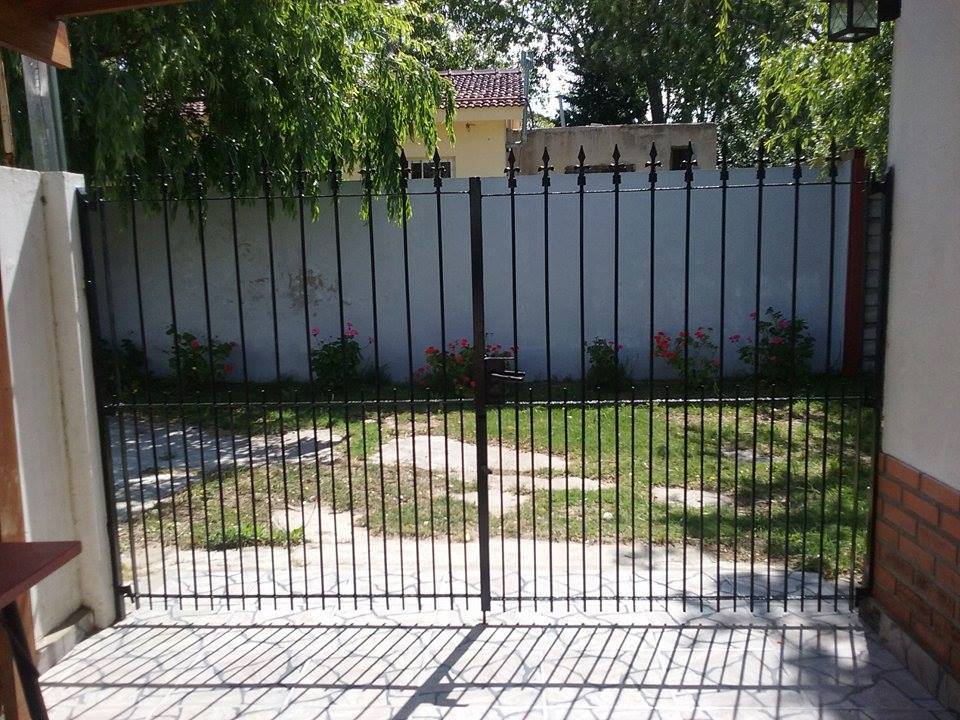 CHALET EN MAR DEL TUYU- COD MT 01 — foto 2