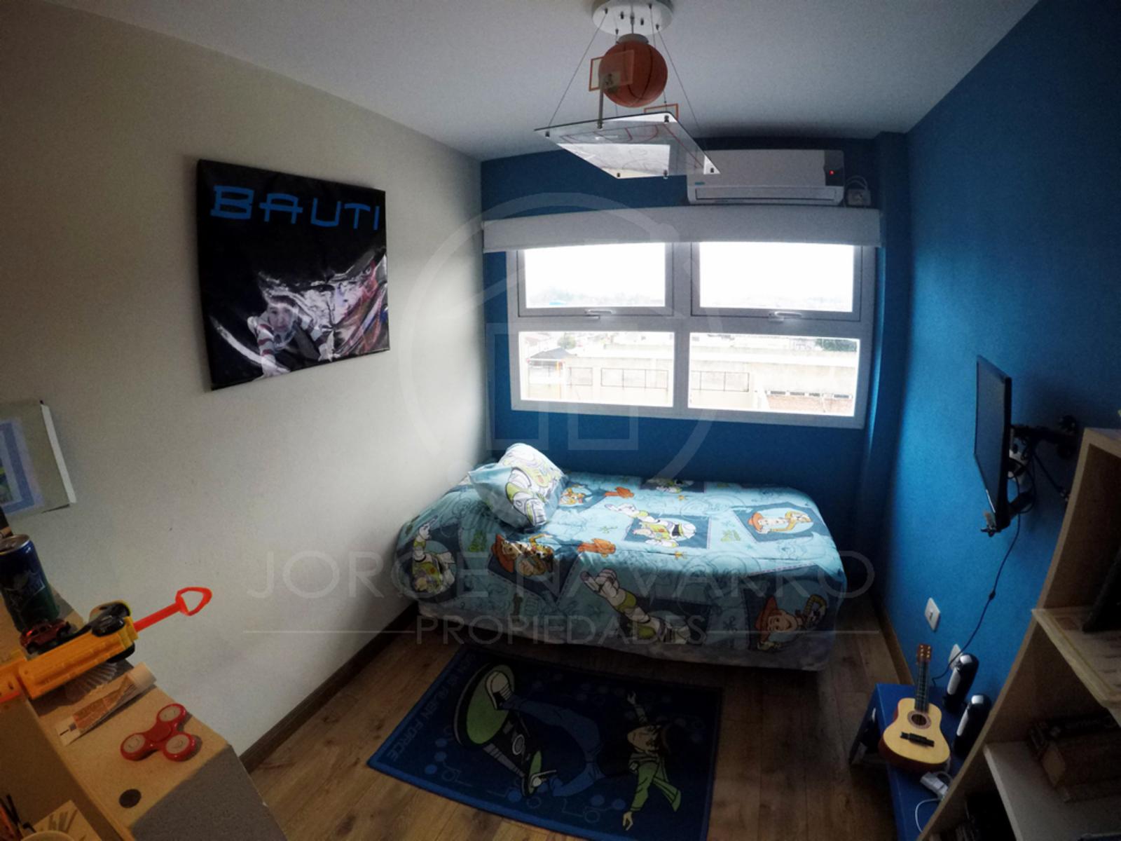 Excelente Propiedad - Casa con Deposito en planta baja - San Martín - Suipacha — foto 15