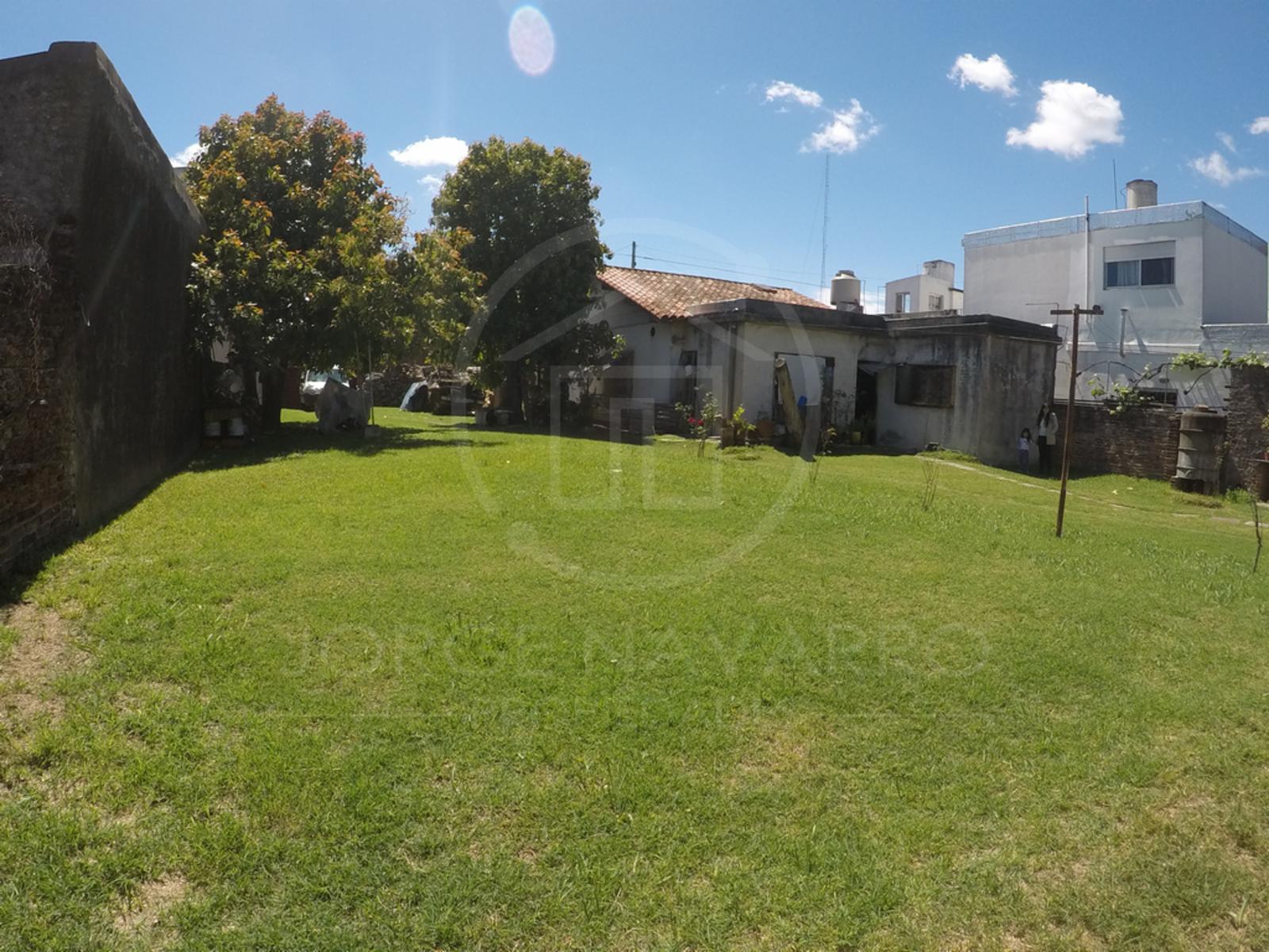 Casa Multifamiliar con Terreno - Castelli 2046 - San Martín — foto 5