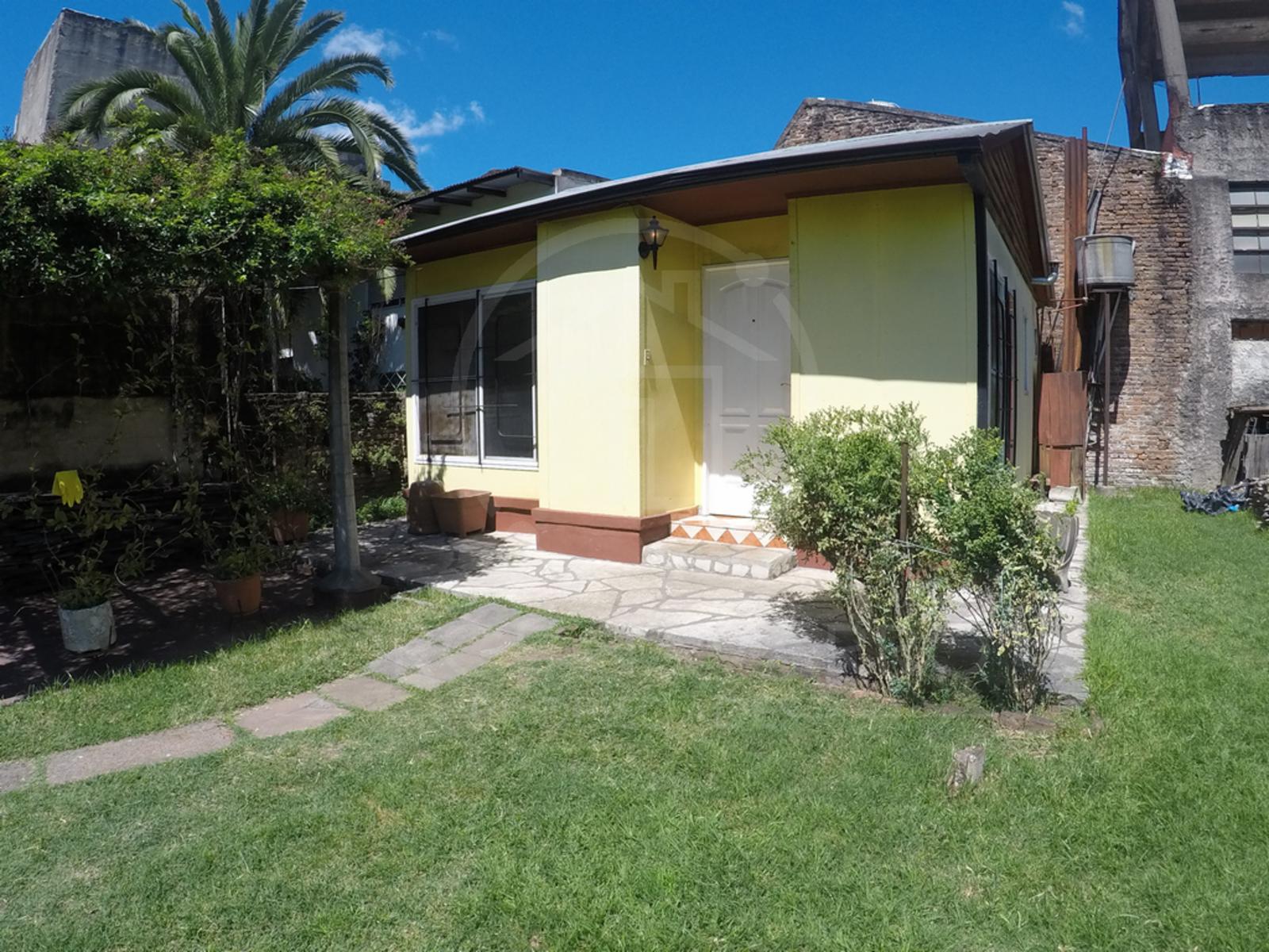 Casa Multifamiliar con Terreno - Castelli 2046 - San Martín — foto 8