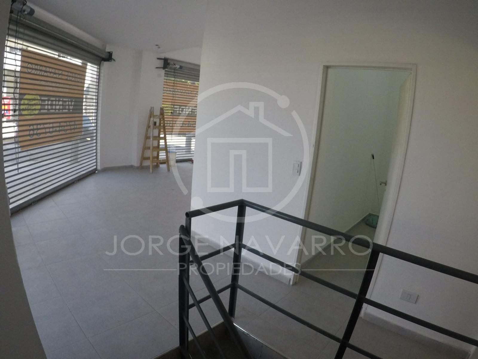 Local a Estrenar, Excelente Ubicación - Bonifacini 1700 - San Martín Centro — foto 2