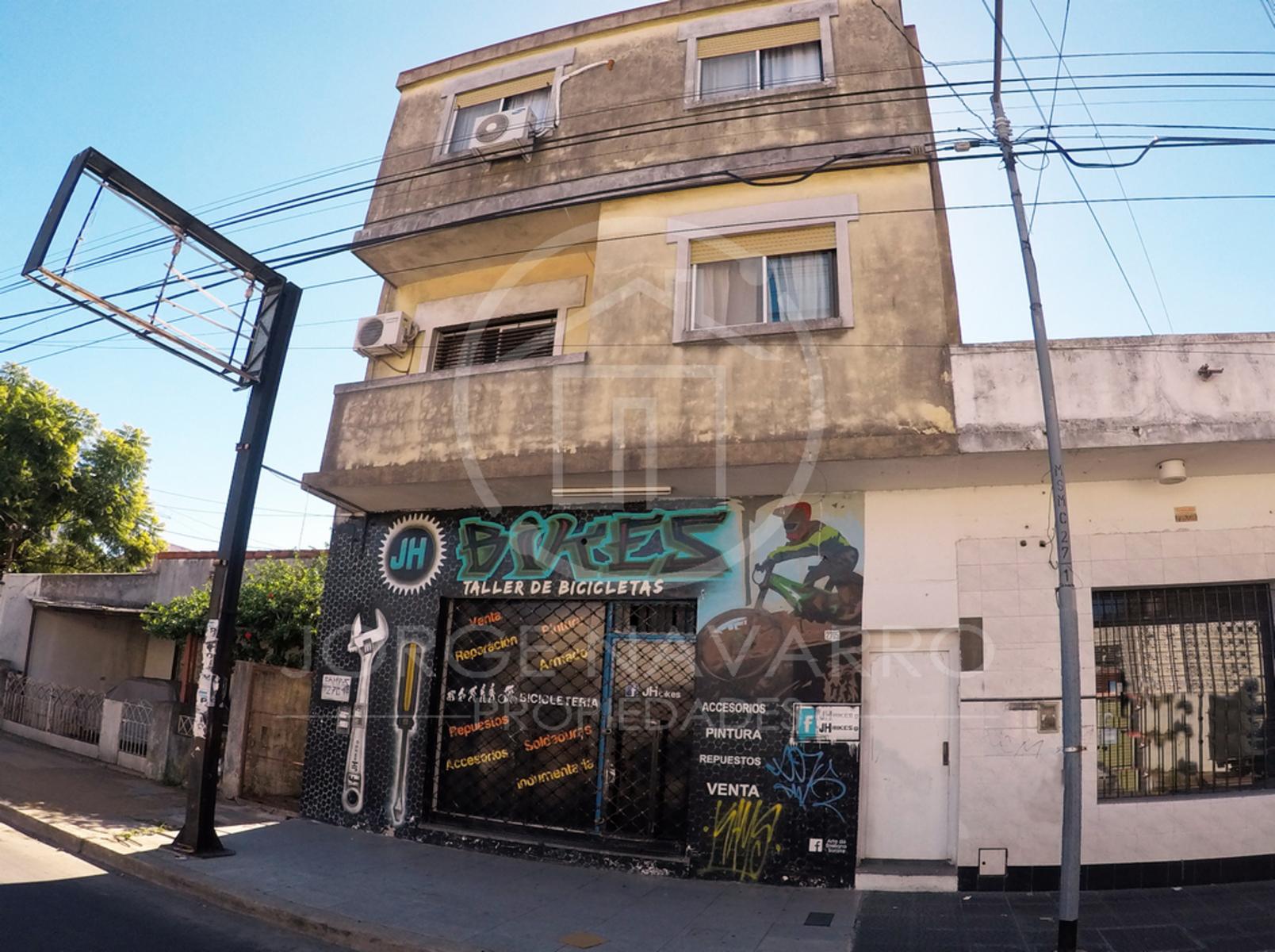 Departamento de 4 Amb. Tipo Duplex con Local - San Andres - Campos y Cordoba