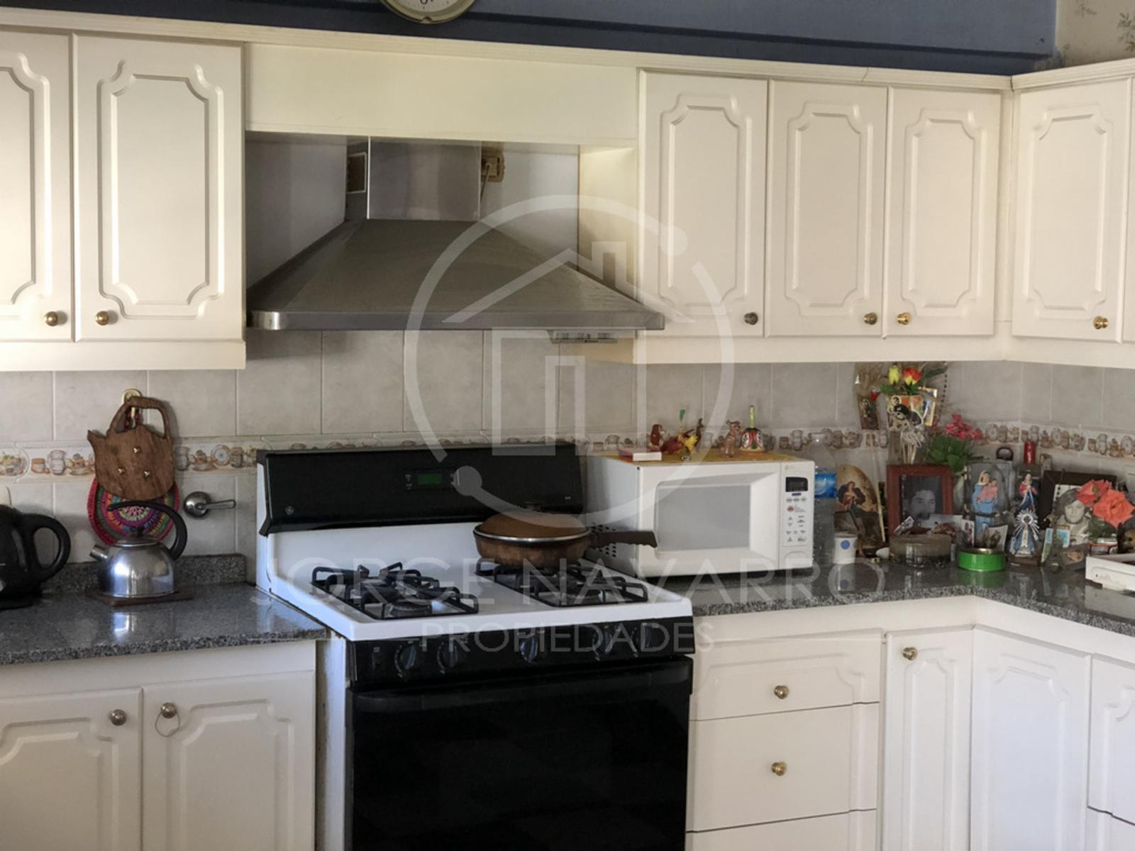 Excelente Chalet de 5 Ambientes - Parana - Villa Ballester — foto 6