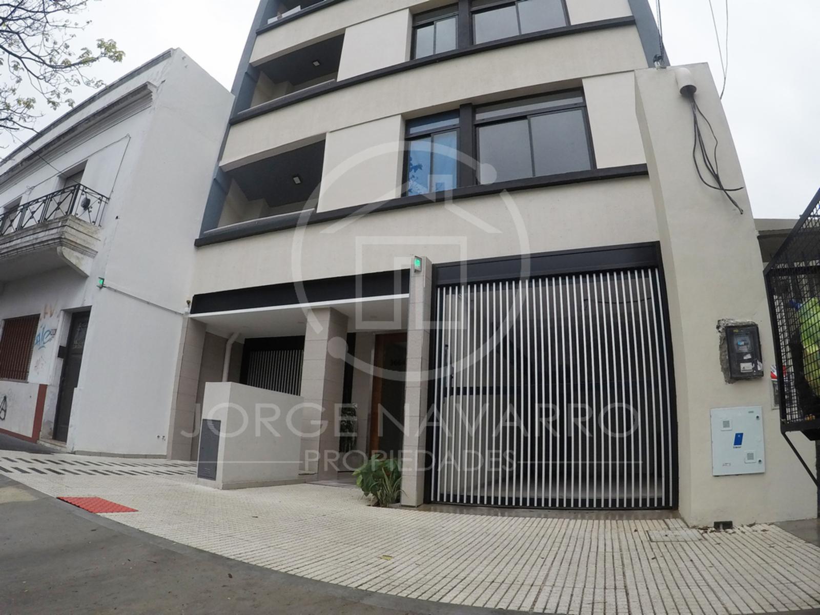 Depto 3 Amb a Estrenar C/ Cochera - Pte. Peron 3664 - San Martín Centro — foto 2