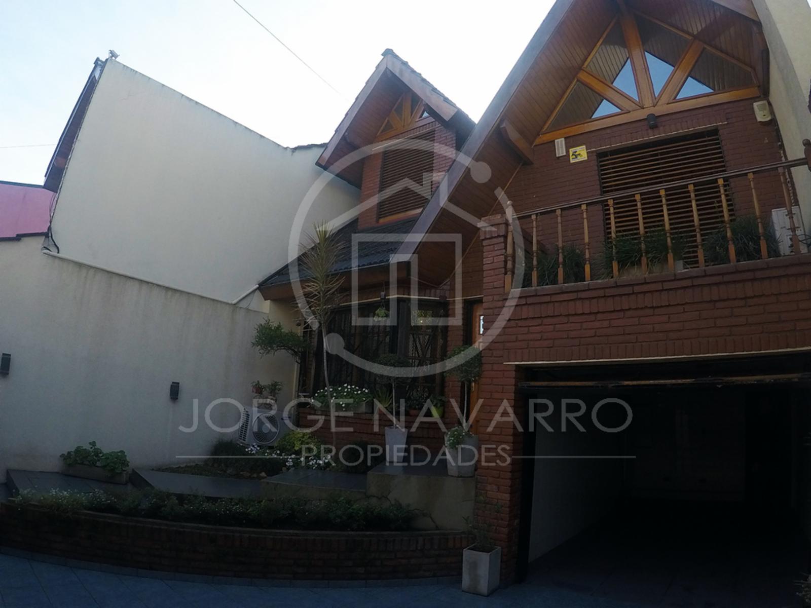 Impecable Chalet 5 Ambientes con Pileta Climatizada - Villa Ballester — foto 2