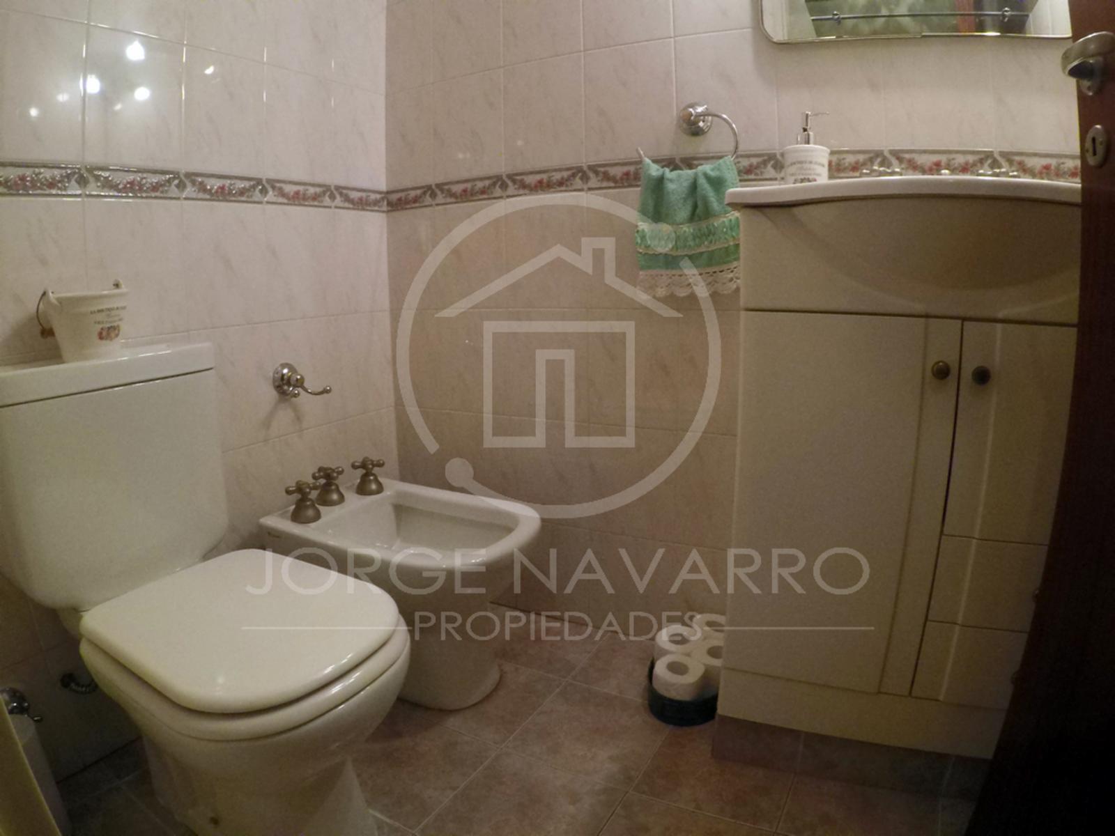 Impecable Chalet 5 Ambientes con Pileta Climatizada - Villa Ballester — foto 14