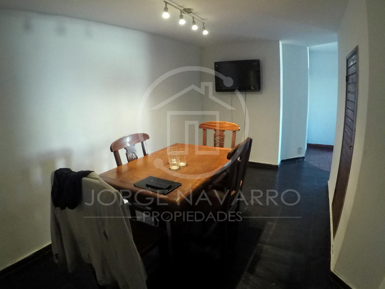 Excelente Casa de 6 Ambientes en San Martin Centro - Salguero 2500 — foto 13