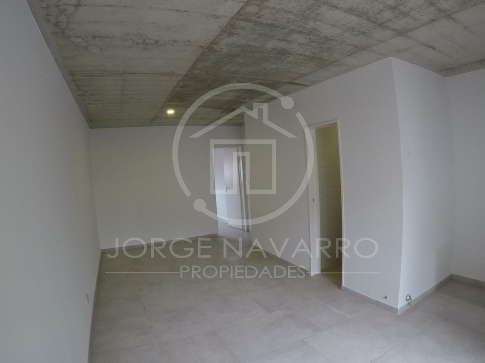 Depto. 2 Ambientes a Estrenar - Planta Alta Contra - Fte. - Villa Ballester — foto 3