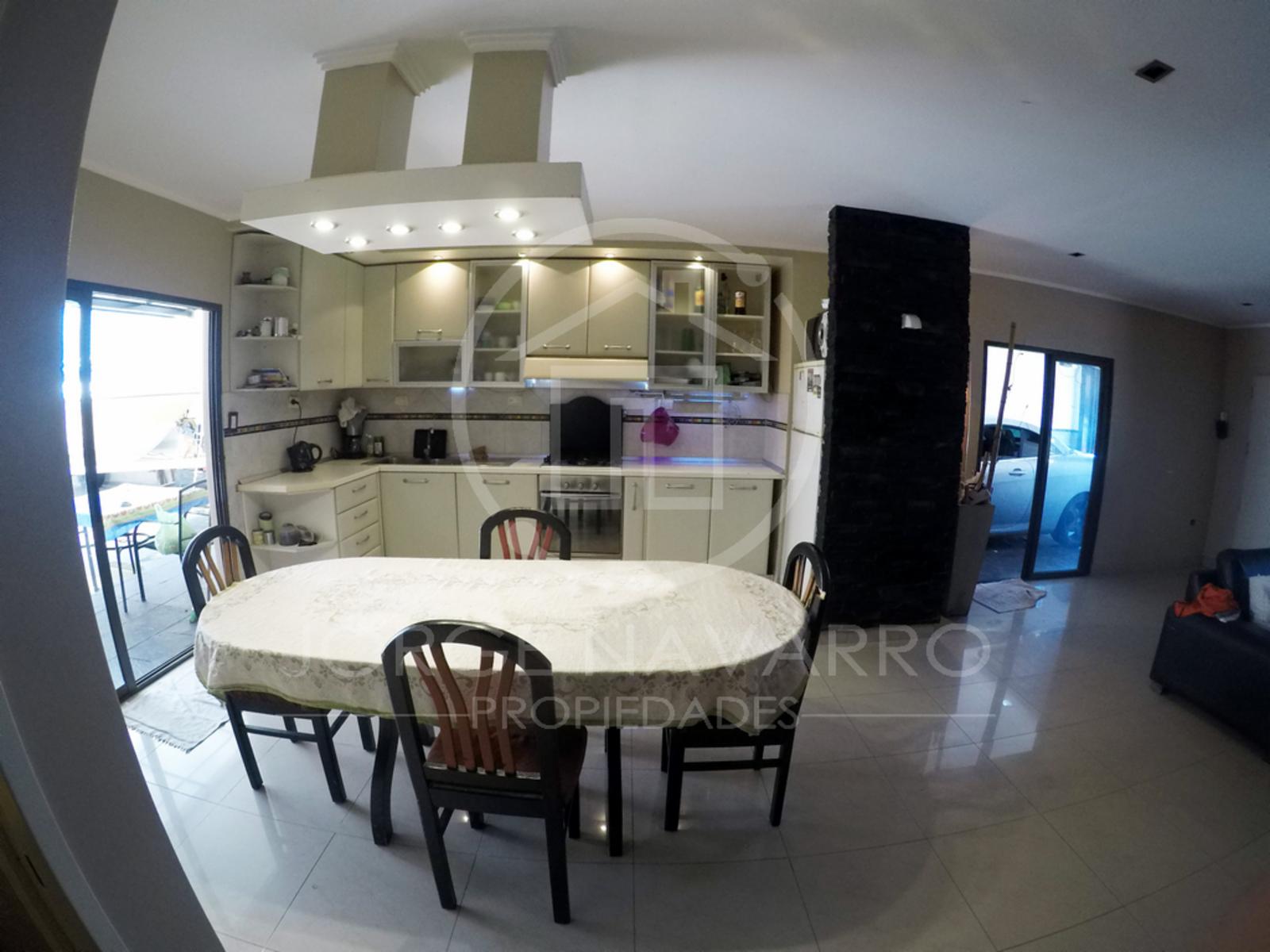 Moderna Casa 4 Ambientes - C. Bernardi N°3000 - San Andres - San Martin — foto 7