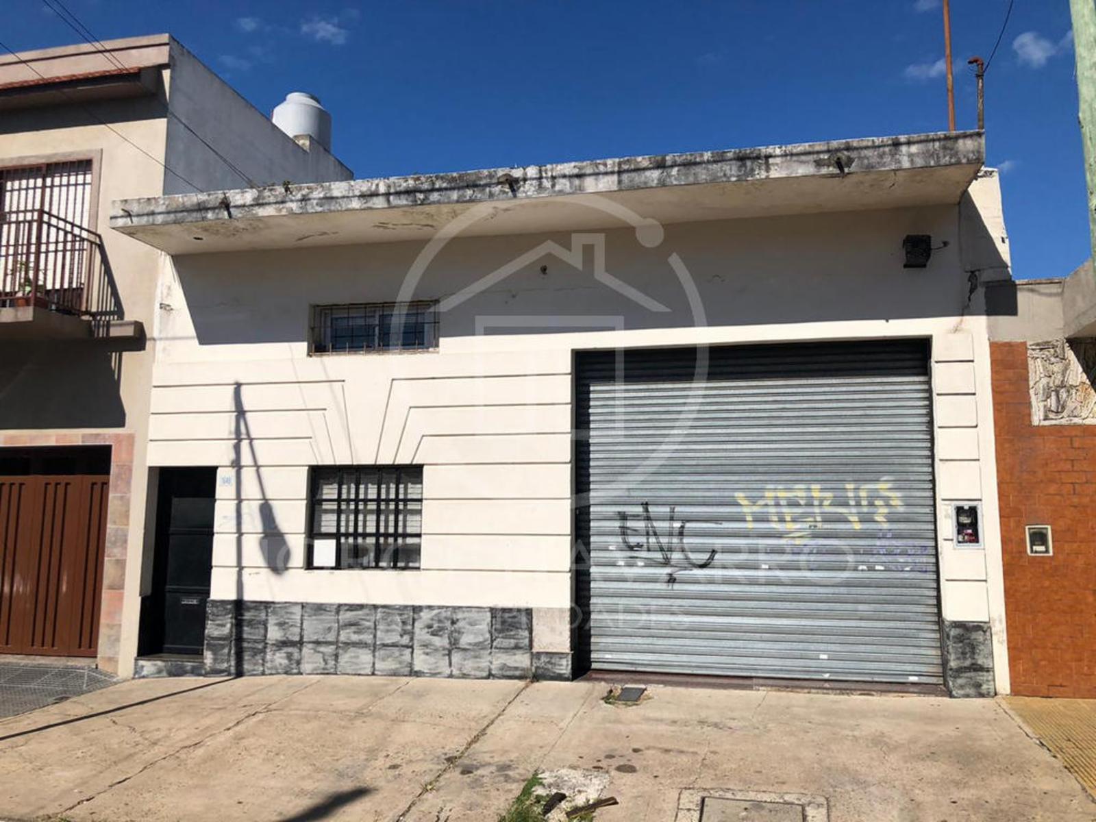 Deposito en Alquiler - 325 m² Cubiertos - Pastor Obligado 1600 - Villa Maipu - 1