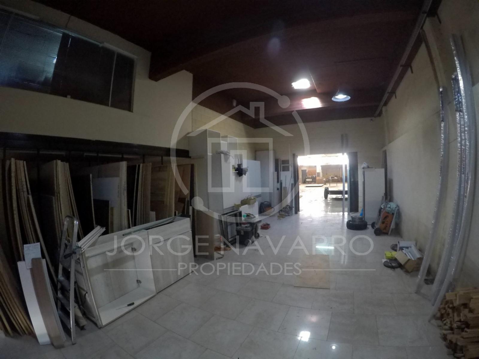 Deposito en Alquiler - 325 m² Cubiertos - Pastor Obligado 1600 - Villa Maipu - 3