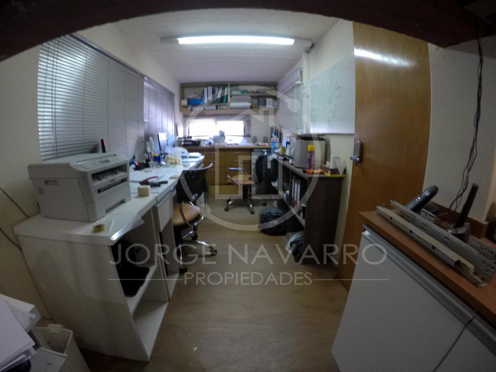 Deposito en Alquiler - 325 m² Cubiertos - Pastor Obligado 1600 - Villa Maipu - 18