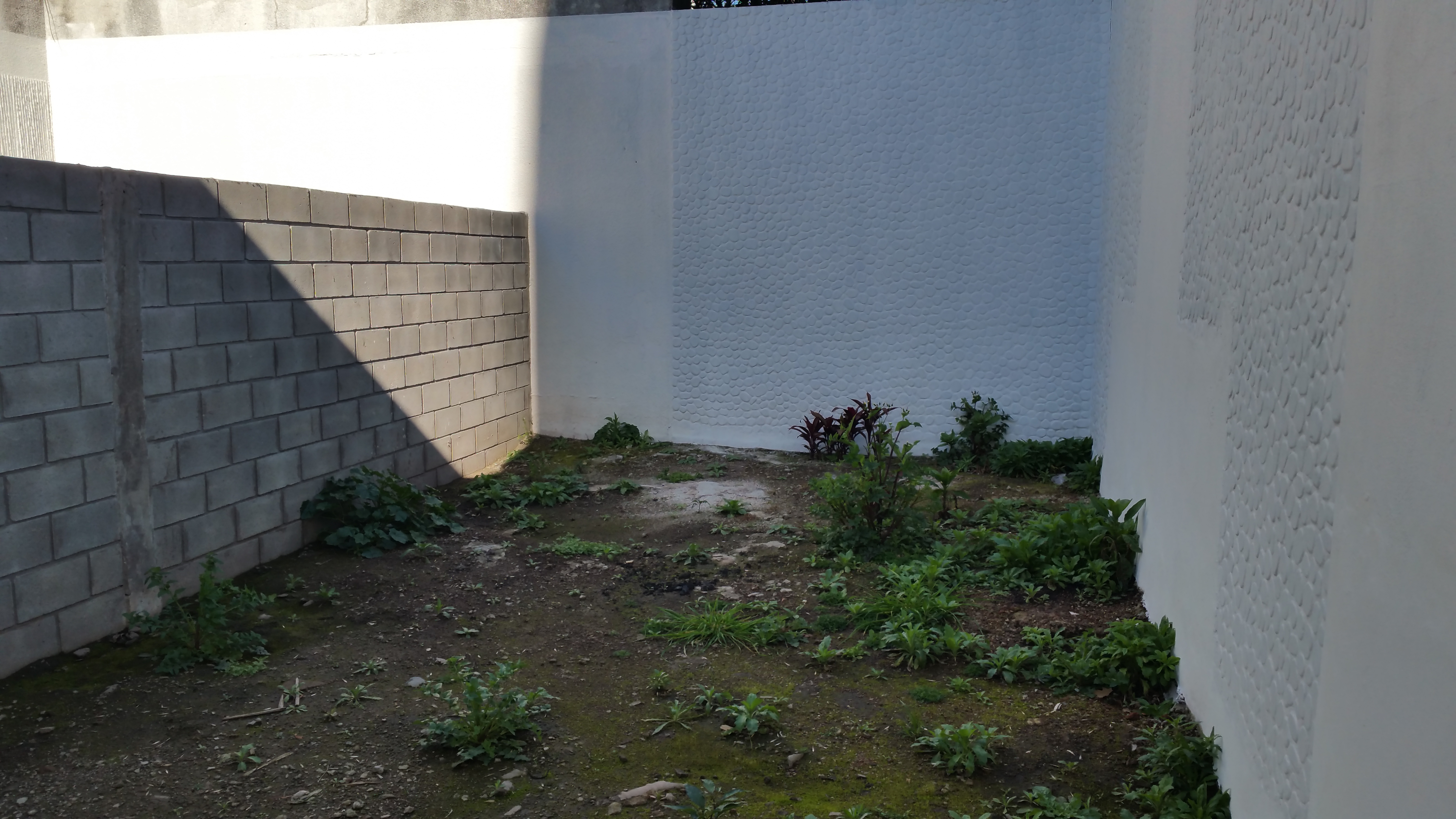 Exelente local de 2 plantas a la calle ideal para emprendimientos en zona comercial a una cuadra de av avellaneda ideal para talleres textiles - 4