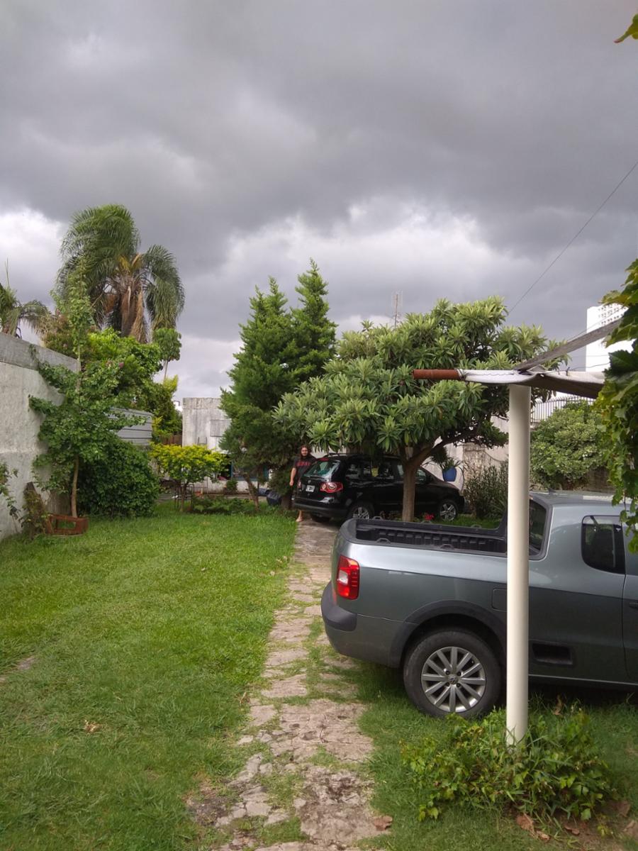 SOBRE LOTE DE 10 X 34 IDEAL CONSTRUCTORA