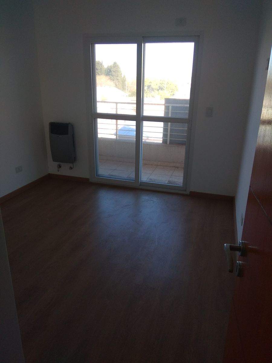 EXCELENTE DEPARTAMENTO DE 3 AMBIENTES A ESTRENAR — foto 2
