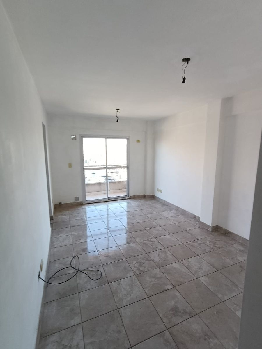 DEPARTAMENTO 2 AMBIETES, CASEROS - 2
