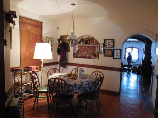 Sobre Leguizamón - 1