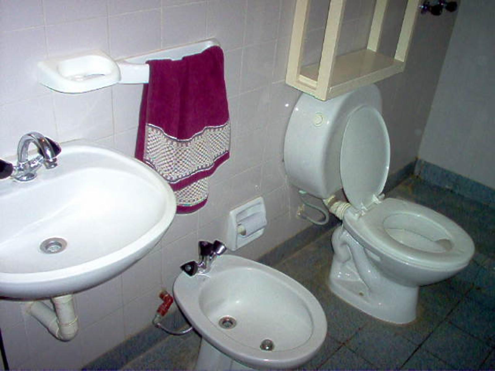 CASA SOBRE CALLE UTRACAN - PLAN 5000 — foto 7