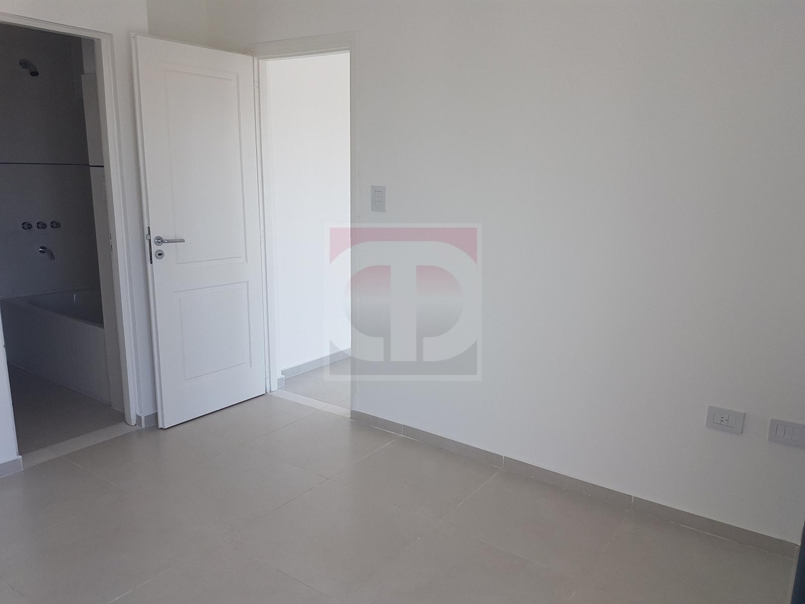 Venta departamento 1 dormitorio - 2 baños, edificio Don Bosco — foto 9
