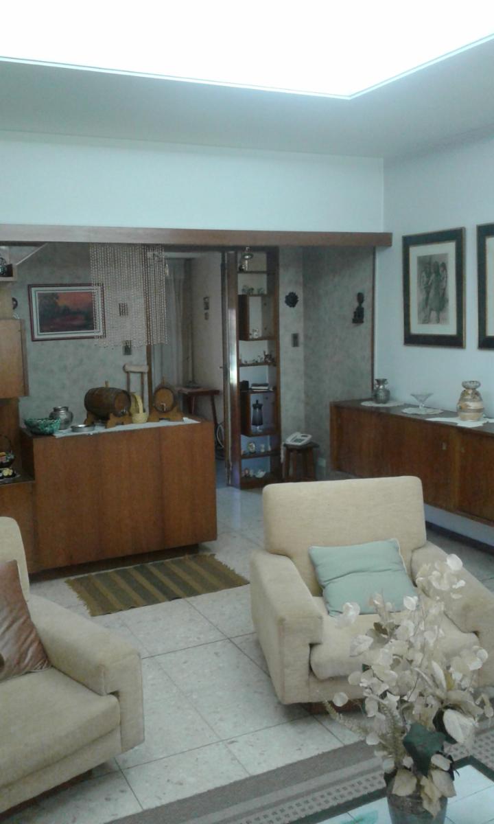 CHALET de categoría en Llavallol — foto 5