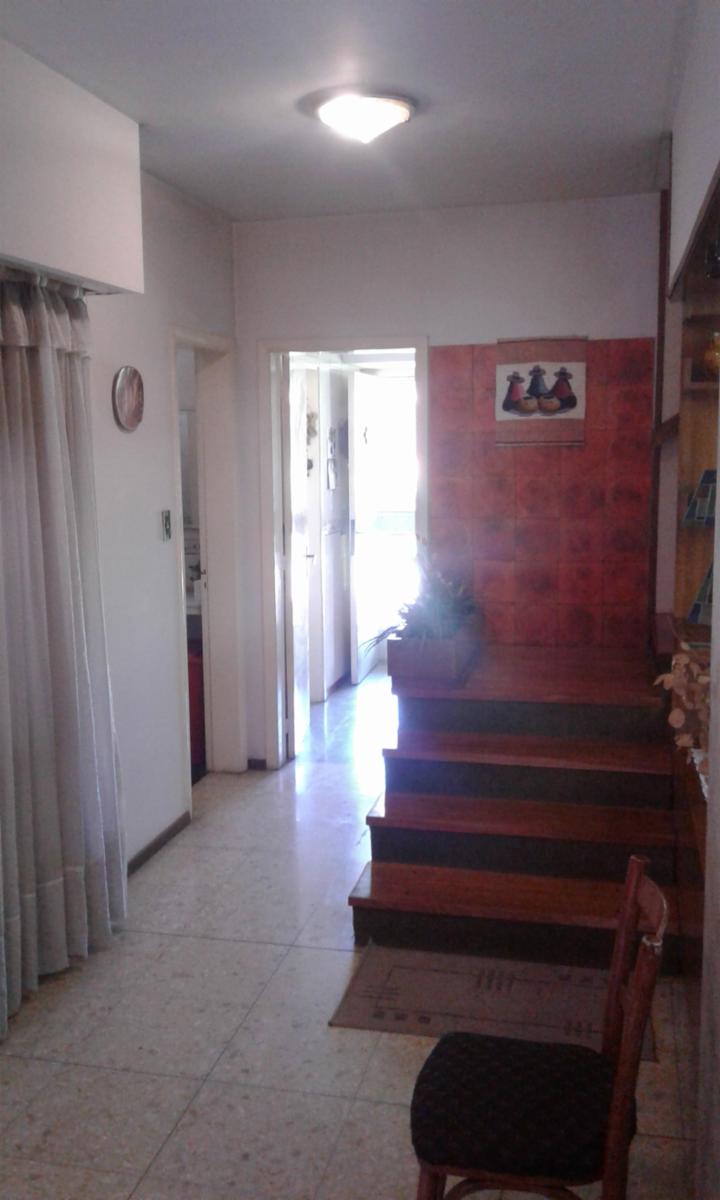CHALET de categoría en Llavallol — foto 7