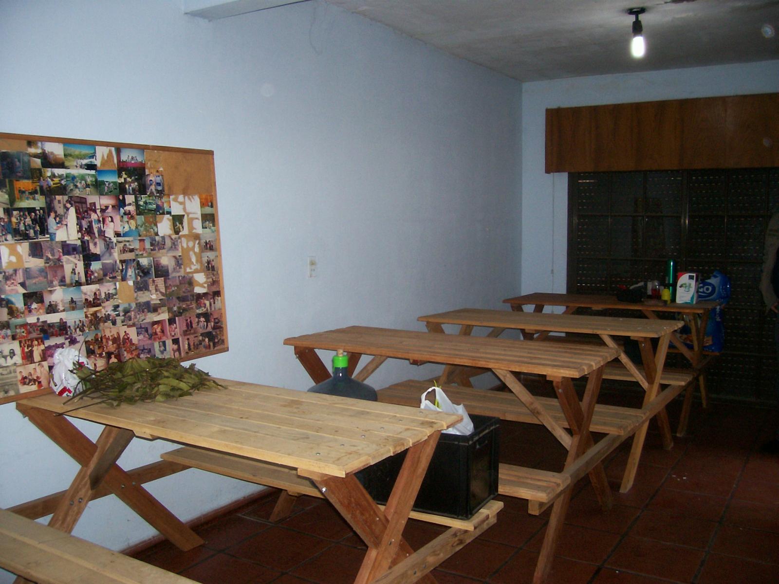 Venta de Amplio chalet en muy buena zona de Glew. Posibilidad de Financiación. — foto 3