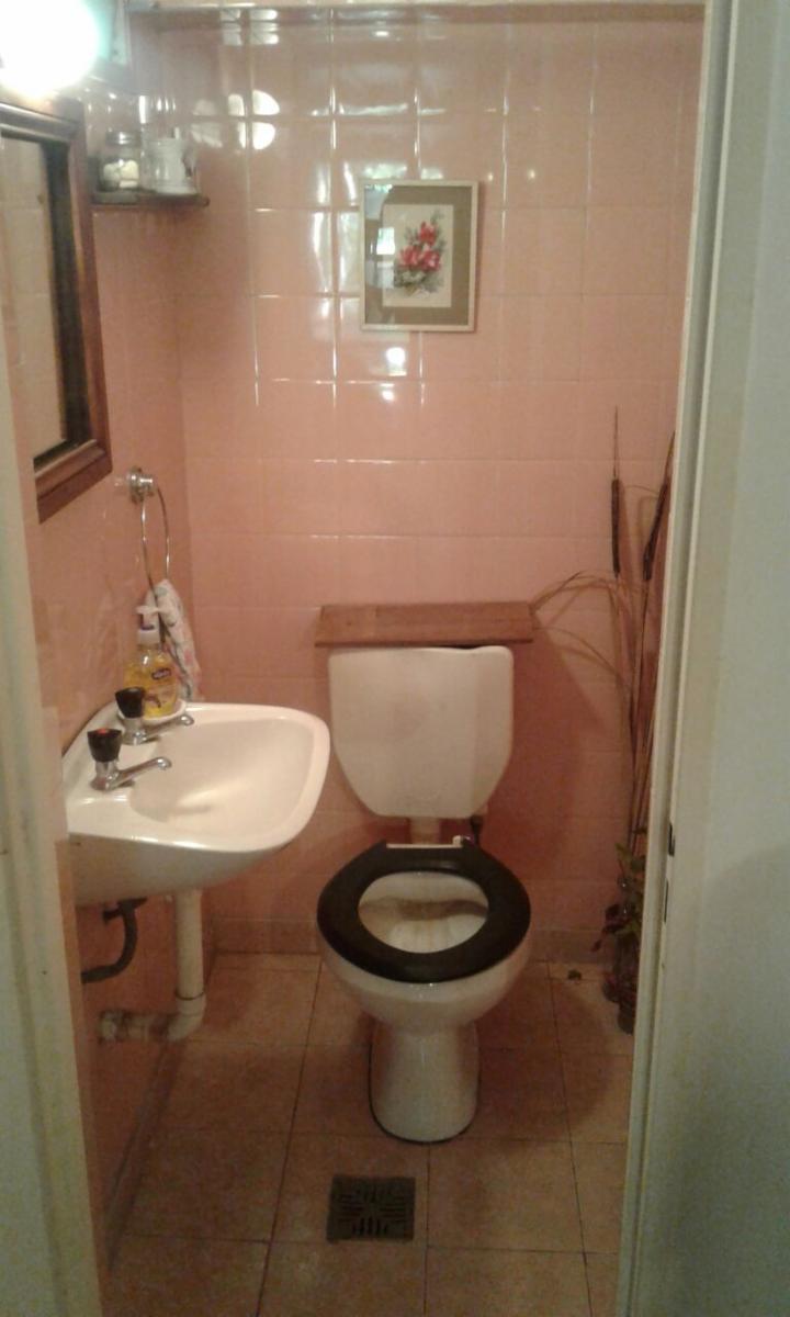 Venta de chalet sobre amplio lote en Adrogué. NUEVAS CONDICIONES — foto 8