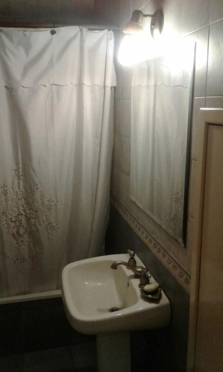 Venta de chalet sobre amplio lote en Adrogué. NUEVAS CONDICIONES — foto 13