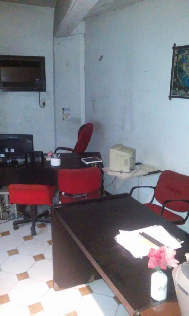 VENTA O ALQUILER DE LOCAL EN ADROGUÉ - 3