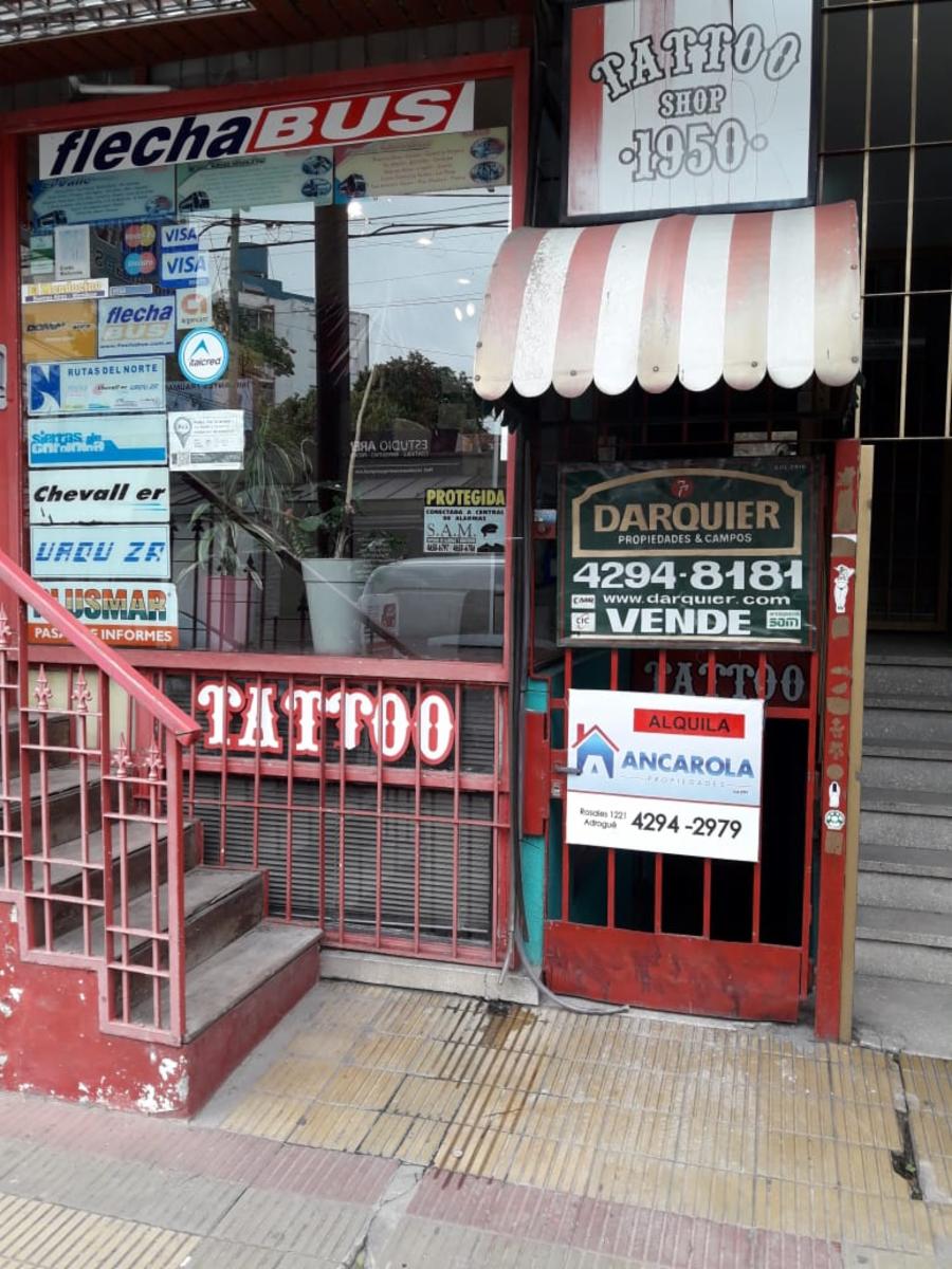 Venta de locales en Adrogué Centro - 2