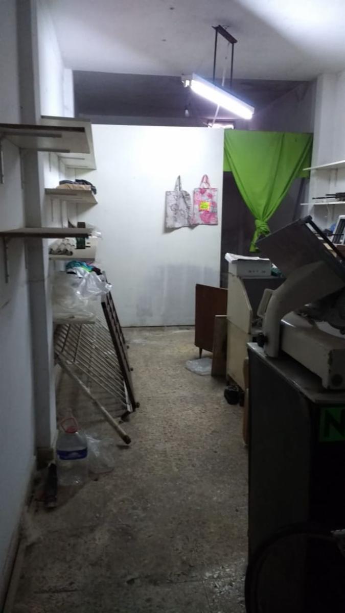 Alquiler de local en Loma Verde (Malvinas Argentinas, Almirante Brown) - 2