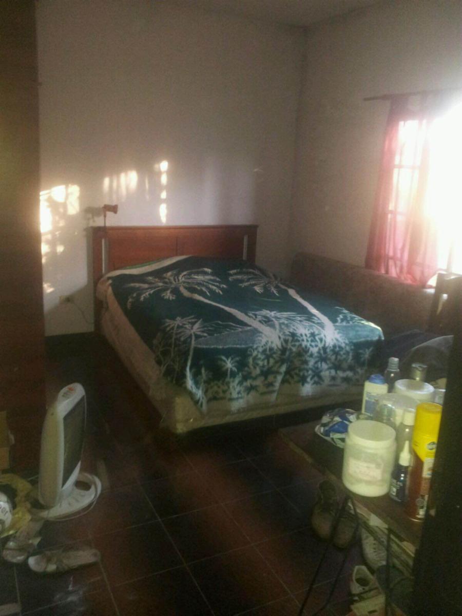Venta de casa en Rafael Calzada — foto 5