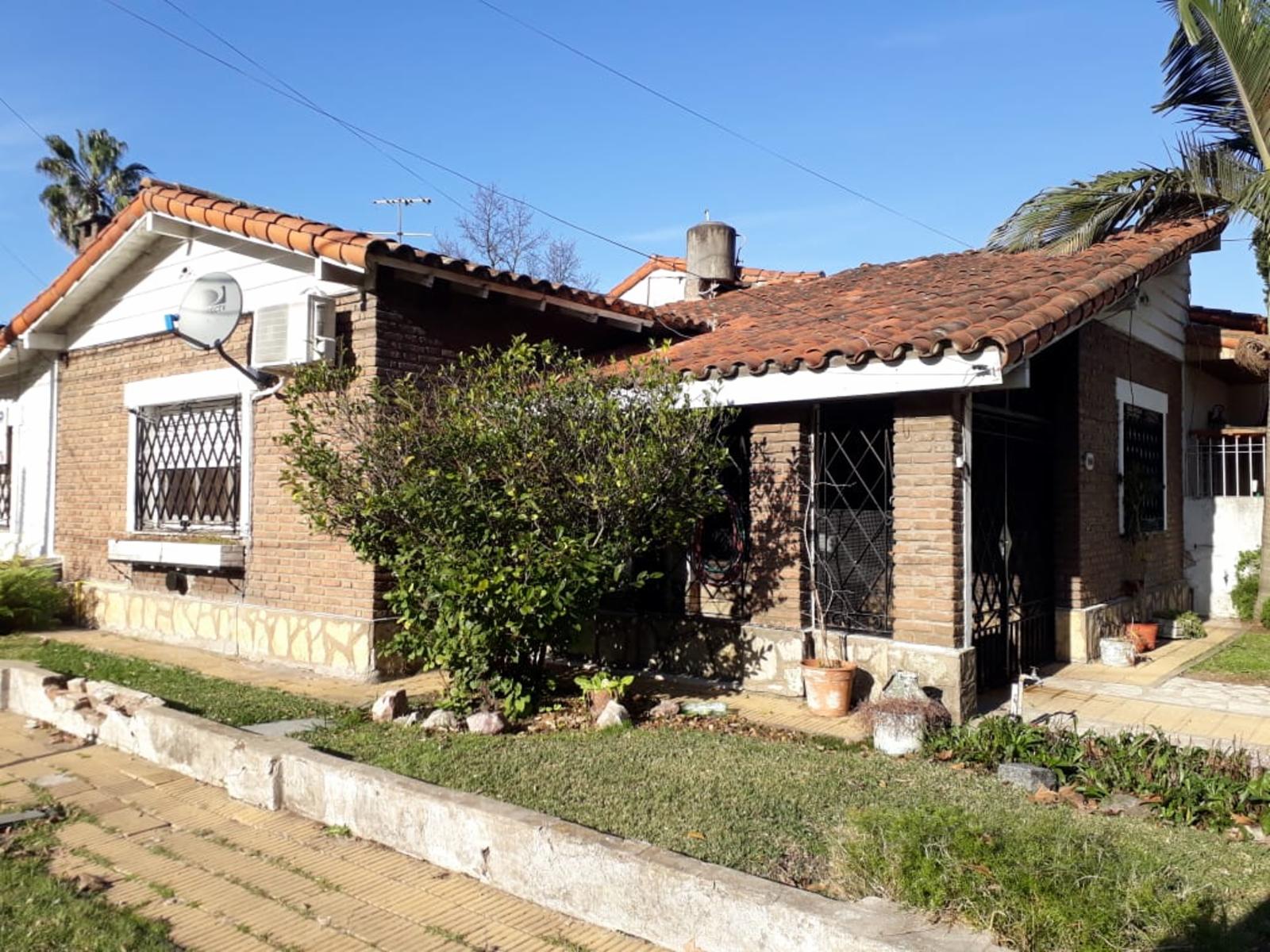 Venta de casa en Adrogué — foto 2
