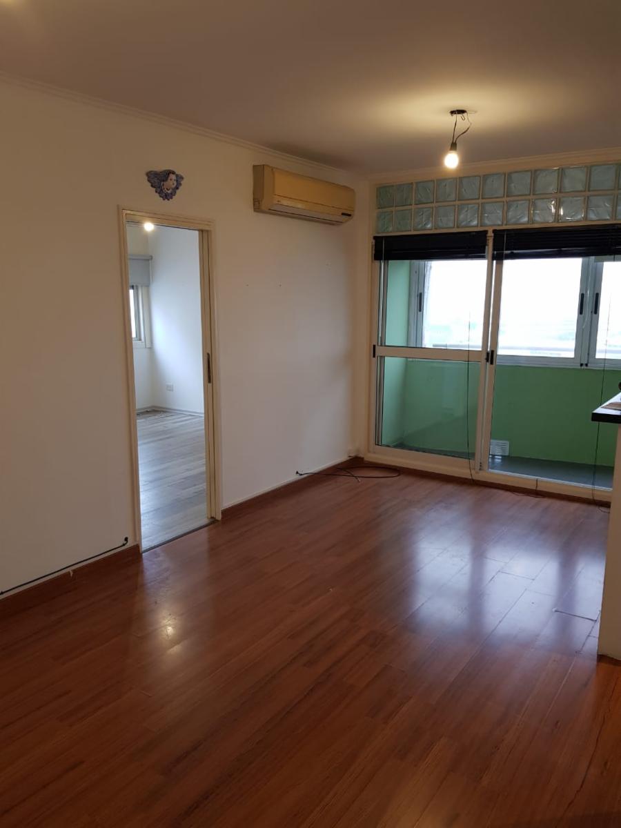 Venta de Departamento de tres ambientes en Avellaneda — foto 9