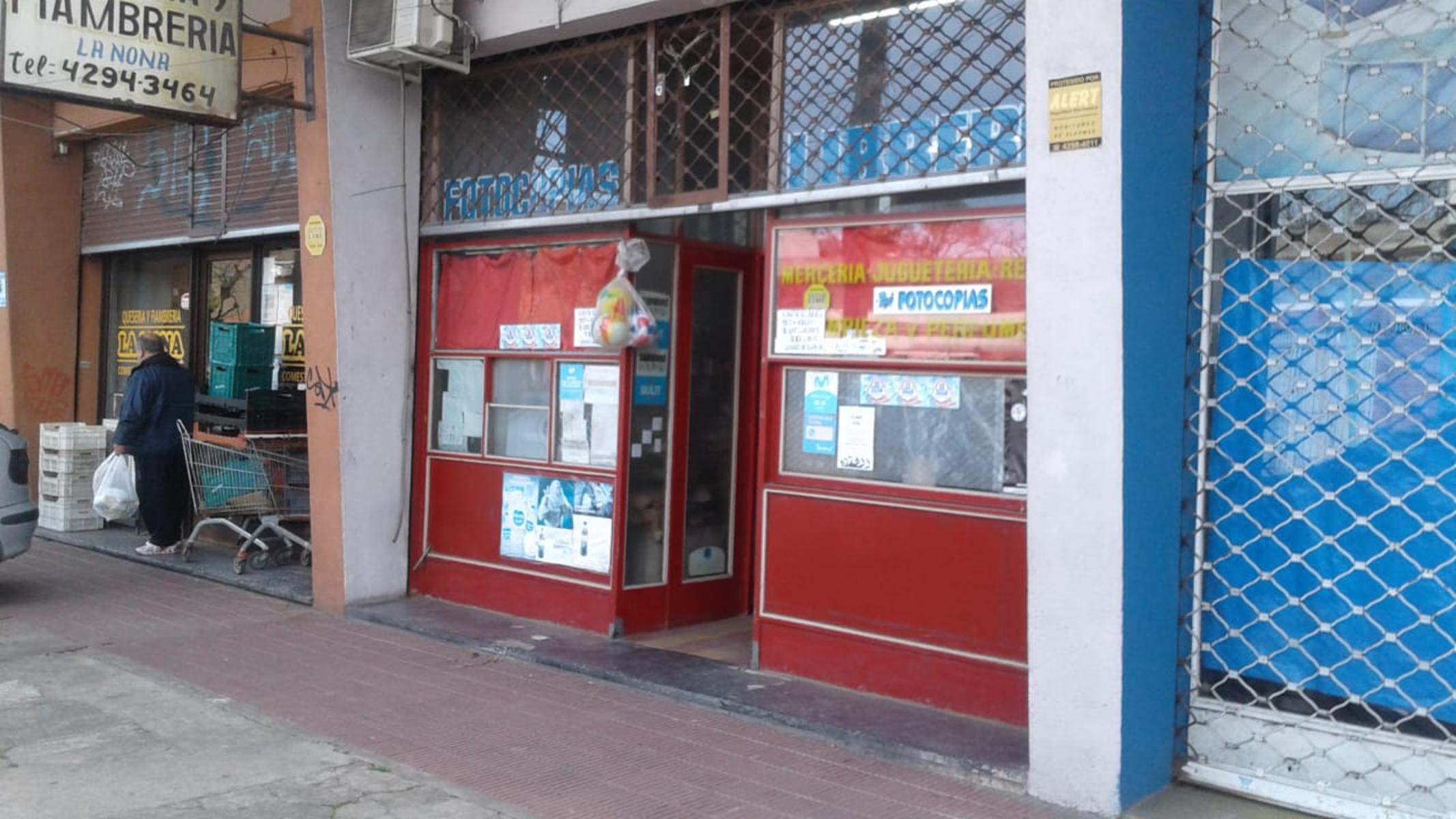 Venta de fondo de comercio de Librería en Llavallol — foto 2