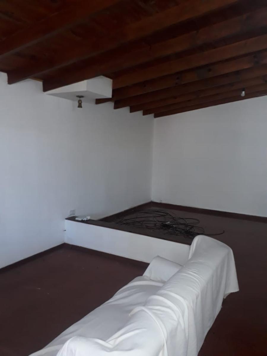 Venta de casa en Burzaco