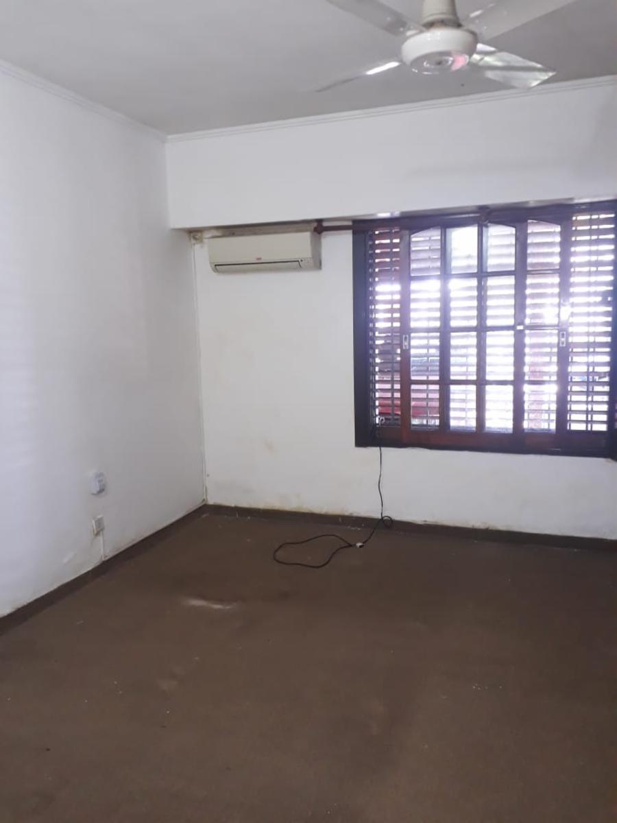 Venta de casa en Burzaco — foto 3
